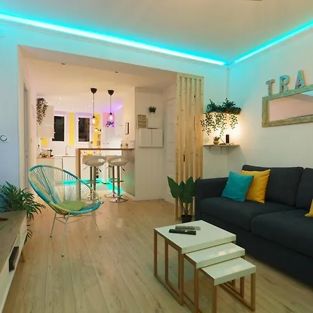 דירה Smile Home-nid Panoramique Vue Wow ! Spadeco - Loungezen - Terrasse Ensoleillee - Arrivee Autonome - Netflix - Emplacement Ideal - Lumineux - Renove A Neuf - Wifi Fibre - מונפלייה