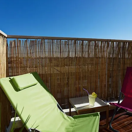 דירה Smile Home-nid Panoramique Vue Wow ! Spadeco - Loungezen - Terrasse Ensoleillee - Arrivee Autonome - Netflix - Emplacement Ideal - Lumineux - Renove A Neuf - Wifi Fibre - מונפלייה
