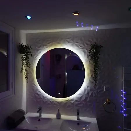 Daire Smile Home-nid Panoramique Vue Wow ! Spadeco - Loungezen - Terrasse Ensoleillee - Arrivee Autonome - Netflix - Emplacement Ideal - Lumineux - Renove A Neuf - Wifi Fibre -
