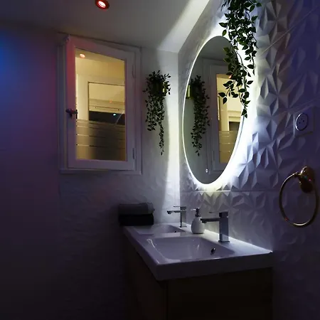 Smile Home-nid Panoramique Vue Wow ! Spadeco - Loungezen - Terrasse Ensoleillee - Arrivee Autonome - Netflix - Emplacement Ideal - Lumineux - Renove A Neuf - Wifi Fibre - Montpellier