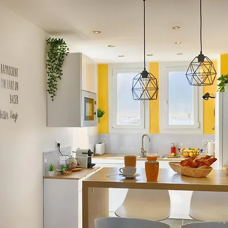 Smile Home-nid Panoramique Vue Wow ! Spadeco - Loungezen - Terrasse Ensoleillee - Arrivee Autonome - Netflix - Emplacement Ideal - Lumineux - Renove A Neuf - Wifi Fibre -